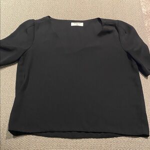 Babaton black V-Neck Blouse cap sleeve size xs EEUC 18” PTP